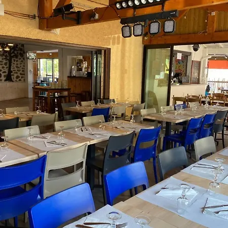 Mobil-home 4 Pers Avec Terrasse A - Api-1-52-1235 * Вик-сюр-Сер