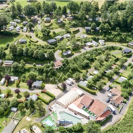 Mobil-home 4 Pers Avec Terrasse A - Api-1-52-1235 * Vic-sur-Cère