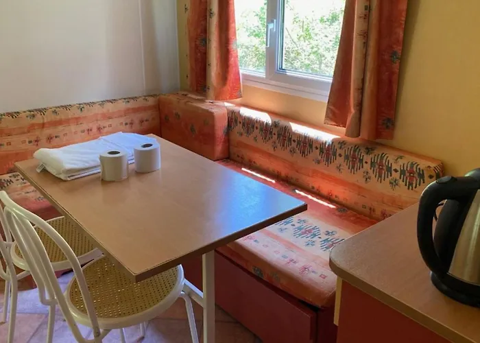 Mobil-home 4 Pers Avec Terrasse A - Api-1-52-1235 * Вик-сюр-Сер