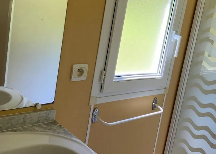 Mobil-home 4 Pers Avec Terrasse A - Api-1-52-1235 Кемпинг *